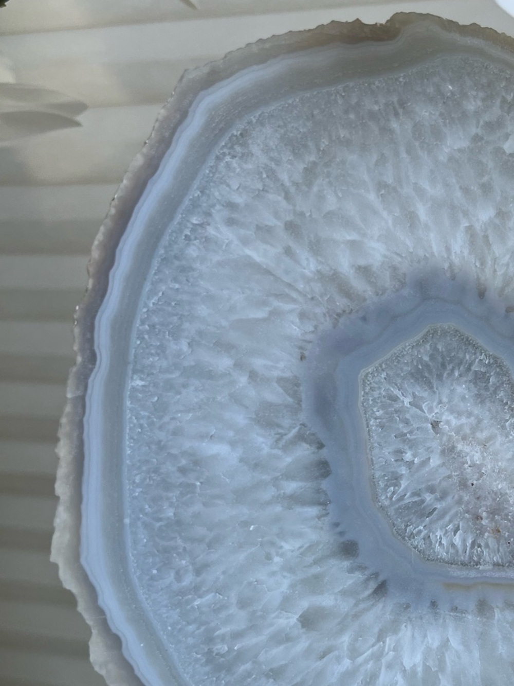 Brazilian Agate Slab – Collector’s Specimen - Picture 4 of 13